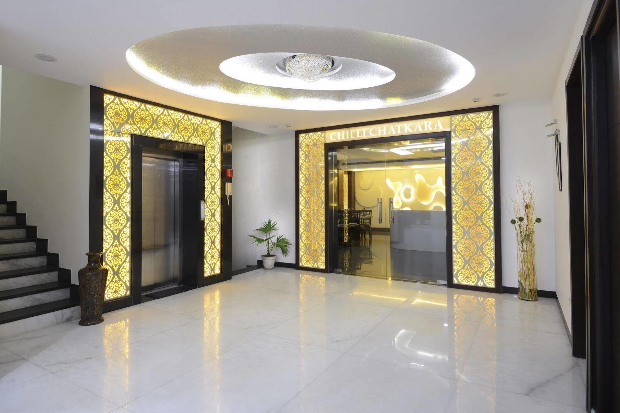 Hotel Crimson Palace Agra  Exterior foto